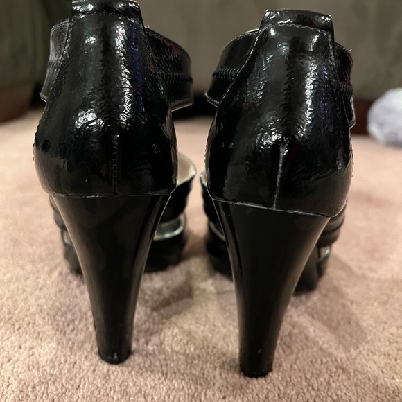 Michael Kors heels - Picture 4 of 7